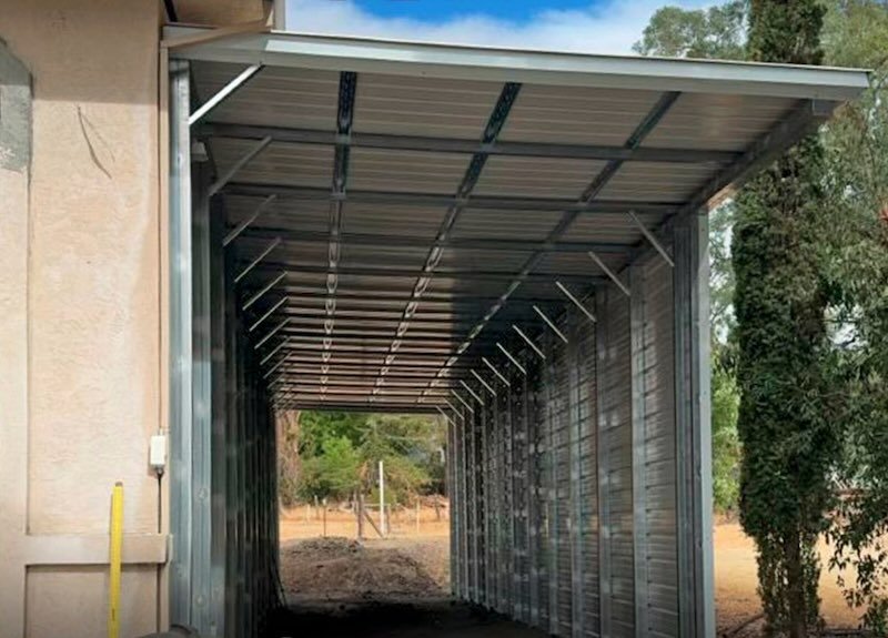 Building with Lean-To Expansion